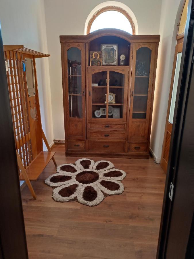Hotel Central House Curtea de Argeş Zewnętrze zdjęcie