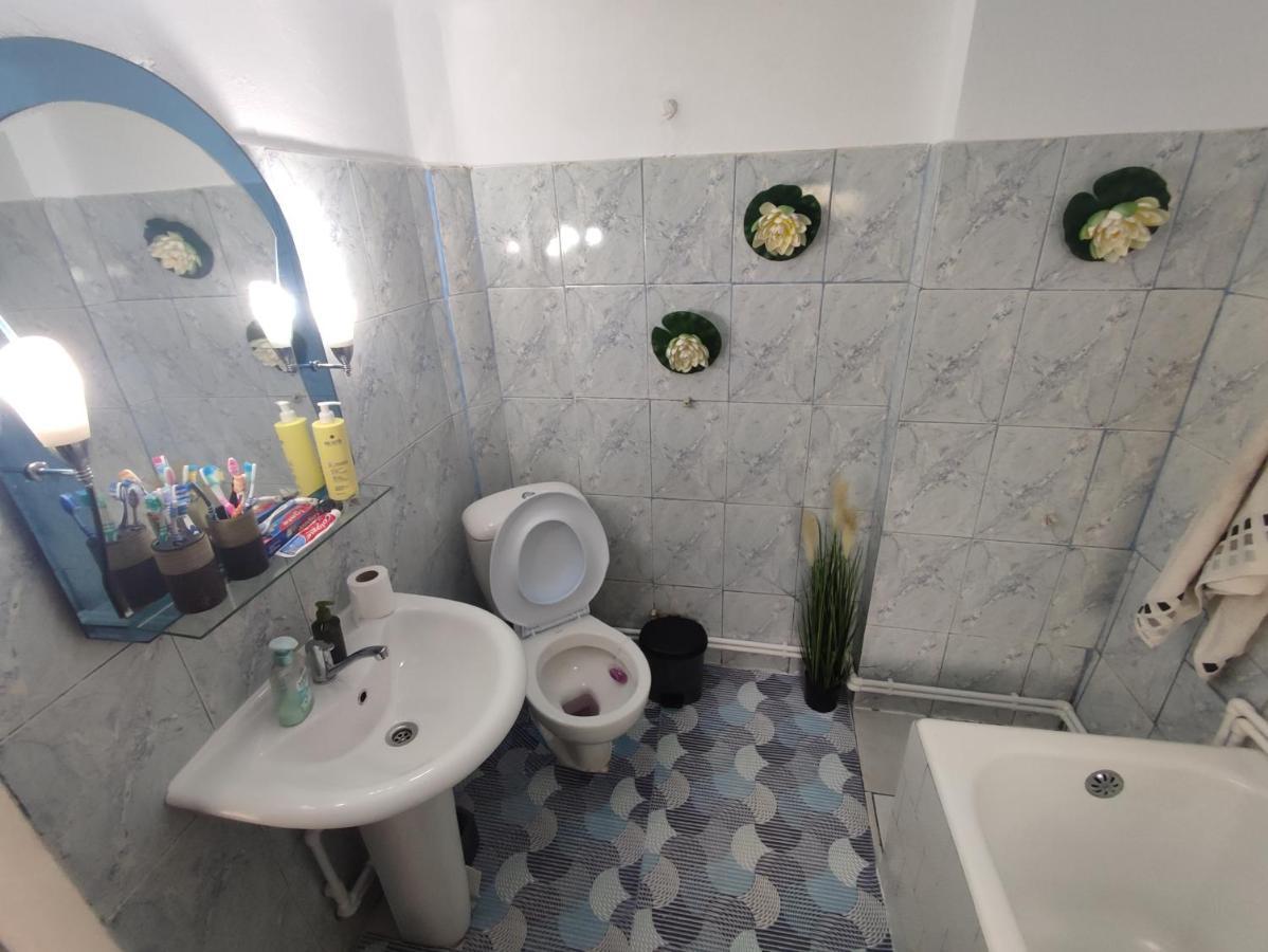 Hotel Central House Curtea de Argeş Zewnętrze zdjęcie